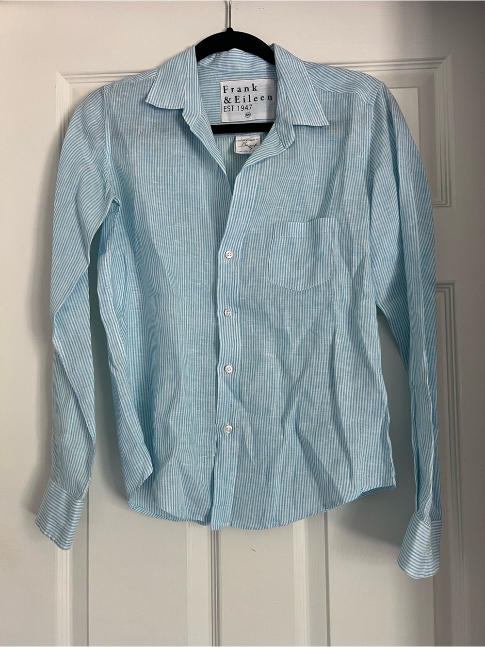 Frank & Eileen Barry Light Blue Striped 100% Linen Shirt XS women’s
